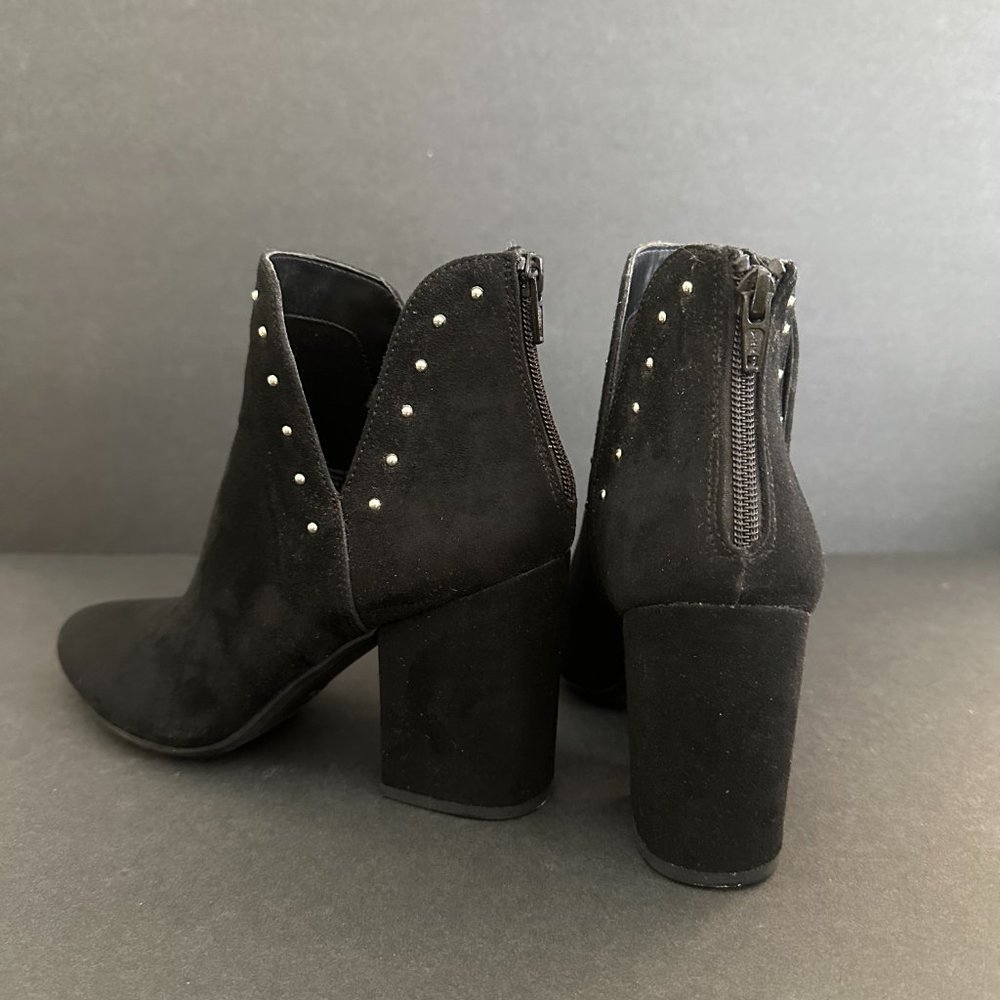 A New Day Black Suede Ankle High Boot with Silver Studs Size 8.5 - Picture 3 of 3